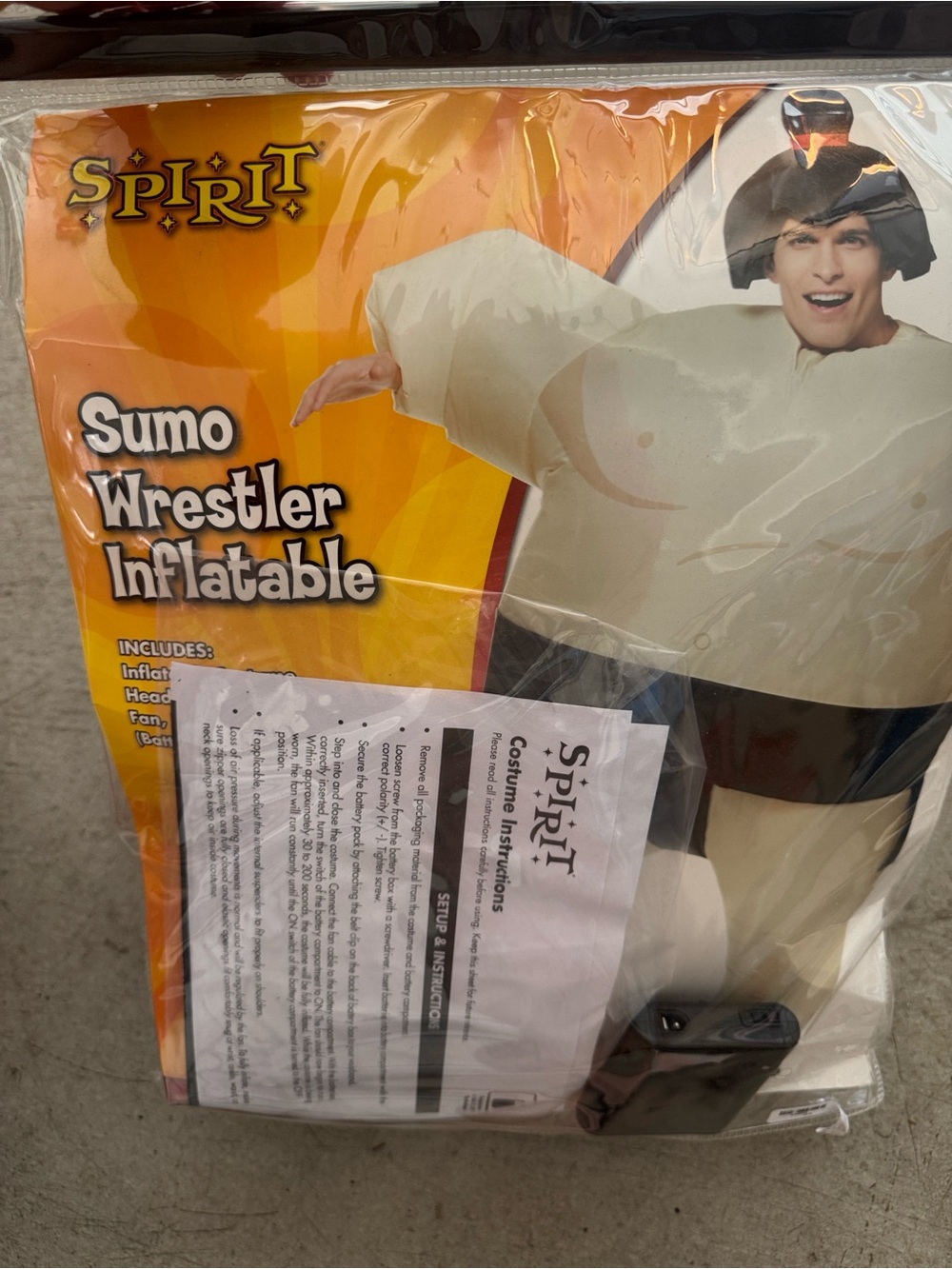 Spirit Inflatable Sumo Wrestler Costume - Cream, Black